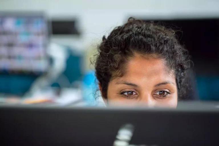 Vergleich von Neu- und Gebrauchtgeräten bei Laptops