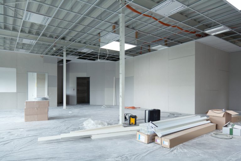 Moderne Innenraumgestaltung mit Trockenbau – Funktionalität und Ästhetik vereint